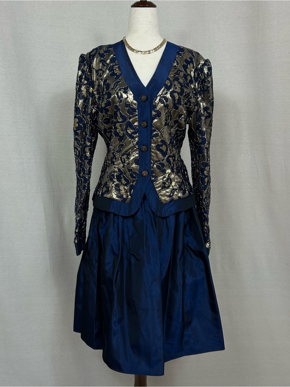 Jessica McClintock Navy Blue and Gold A-Line Skirt Set - Picture 12 of 12